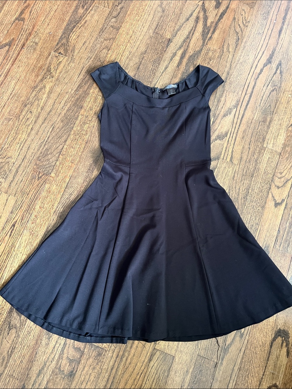 Aqua Black Cap-Sleeve Fit & Flare Mini Dress